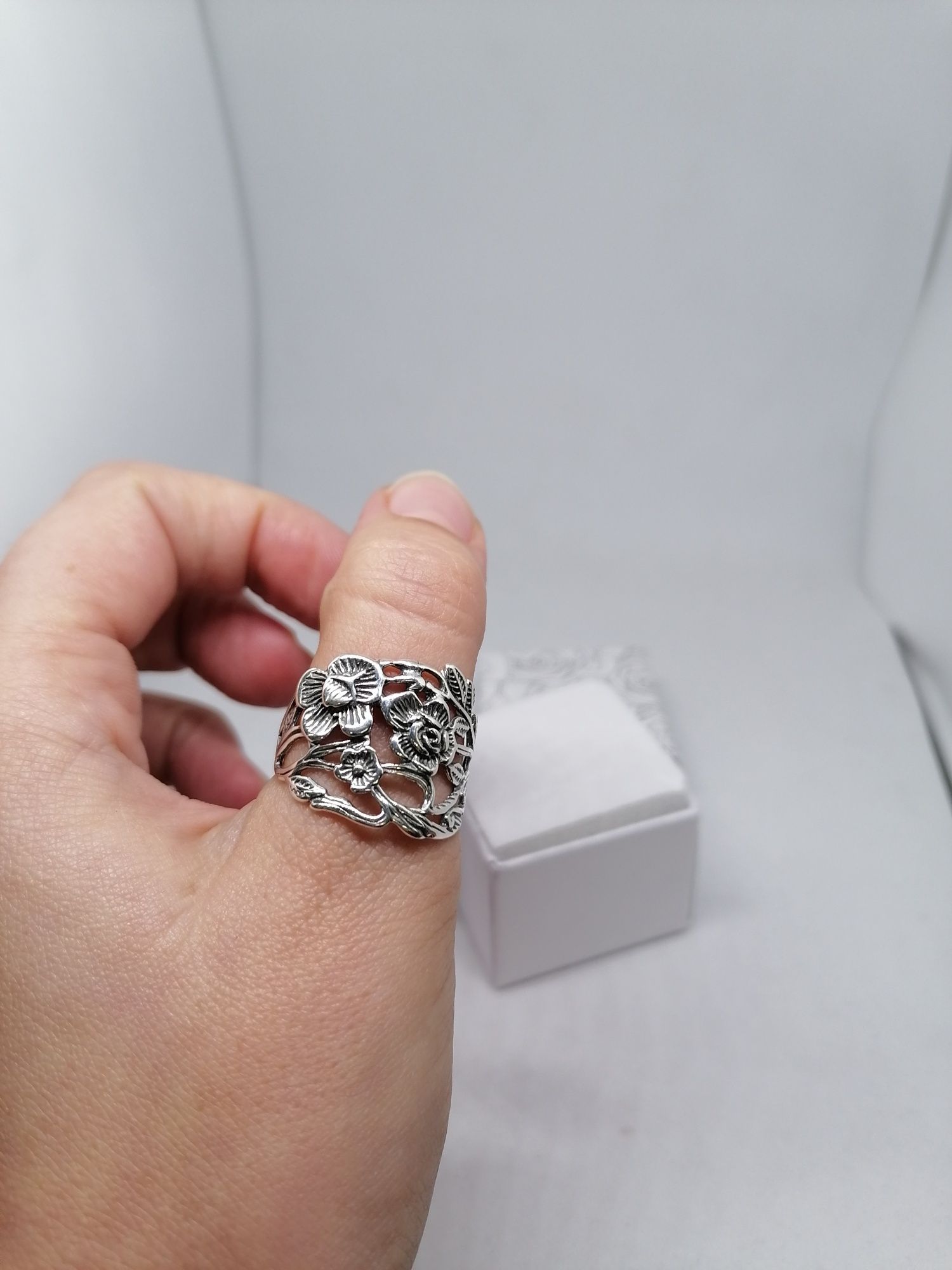 Srebrny pierścionek srebro 925 rozmiar 26