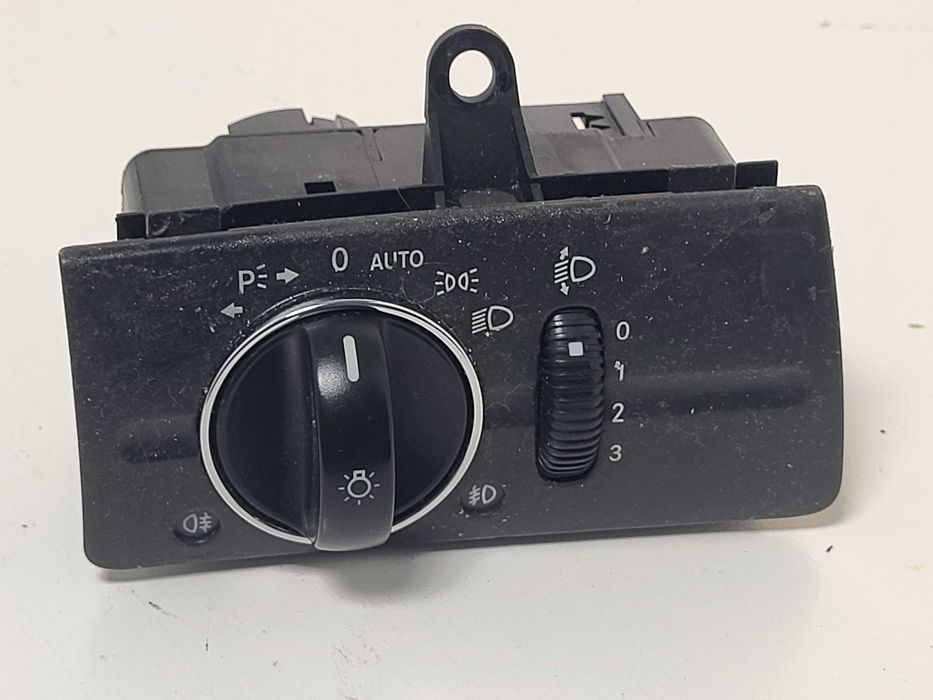 Interruptor de farol Mercedes-Benz Classe E W211