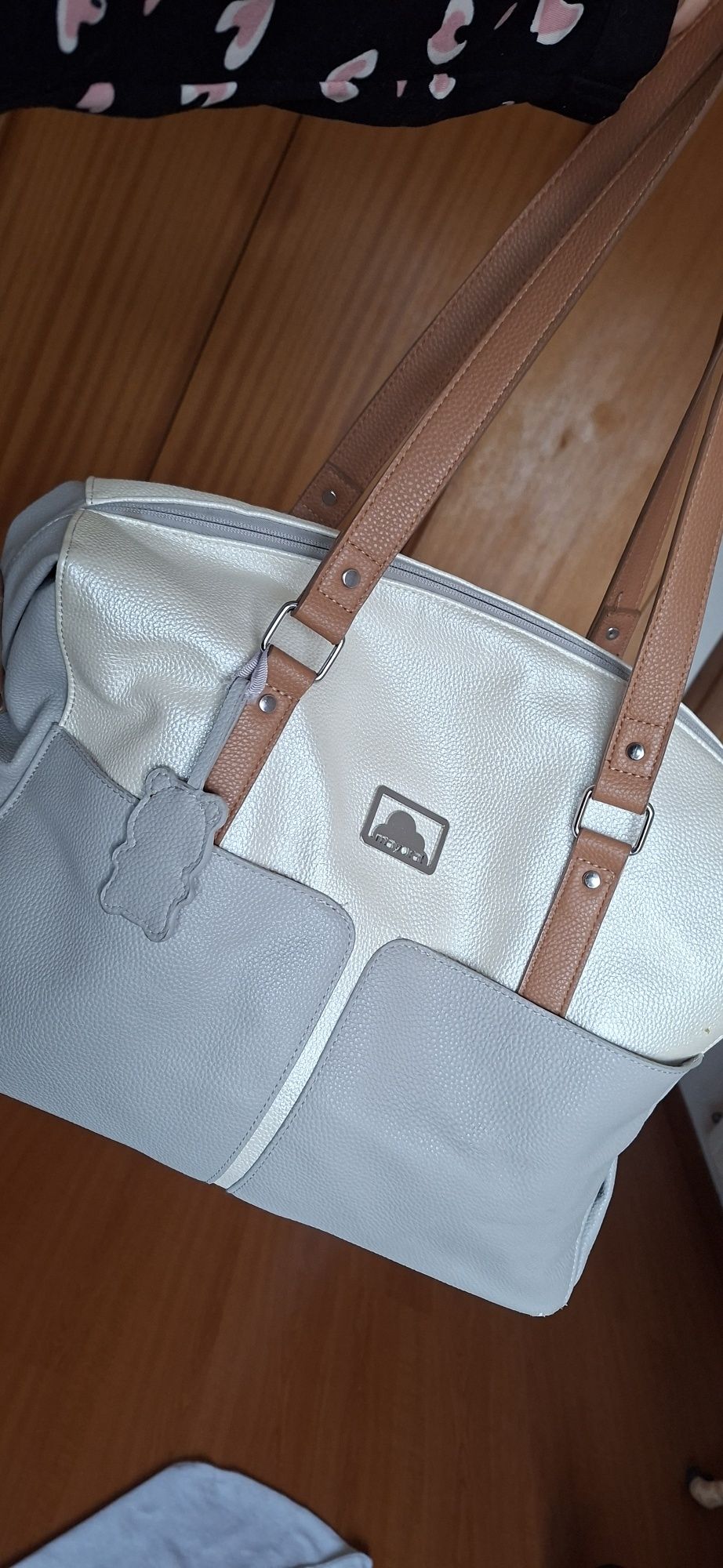 Mala + bolsa termica de biberon + trocador