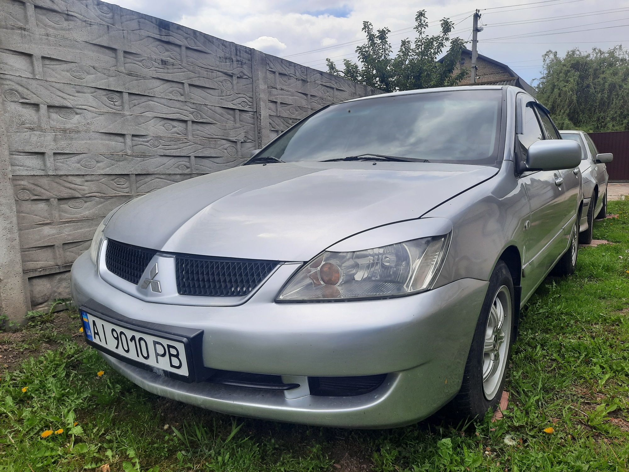 Mitsubishi Lancer 1.6 АВТОМАТ