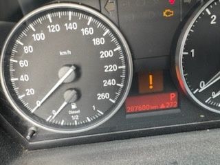 Sprzedam BMW e90 uszkodzone