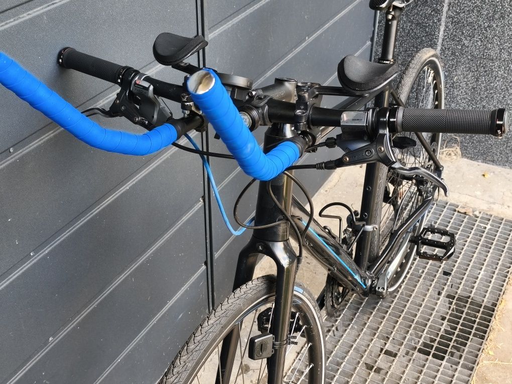 Rower  Cube SL Road doinwestowany