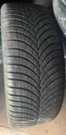 Komplet koła: opony całoroczne stan bdb R 18 225/40 Goodyear z felgami