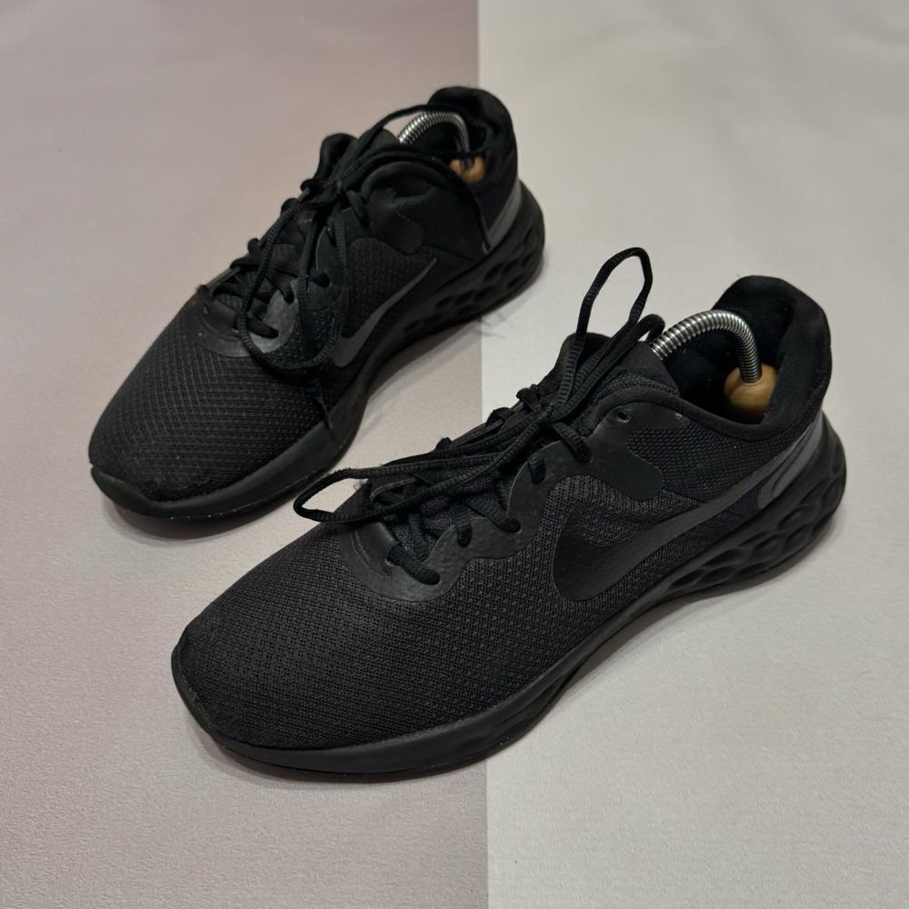 Кросівки Nike Revolution Downshifter React Trail 45.5 розмір