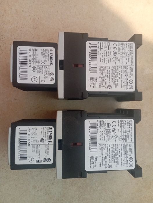 Styczniki Siemens 3RT1015, 3RT1016, 3RH1140, 3RH1122, 3RH1131