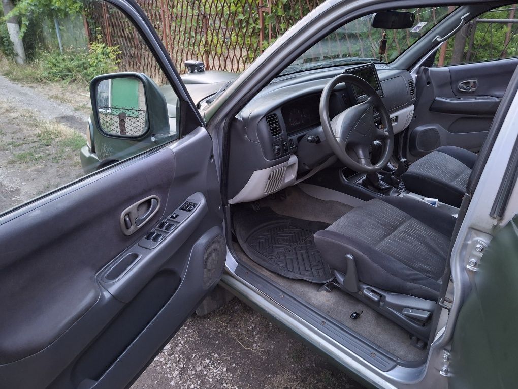 Mitsubishi Pajero Sport 1
