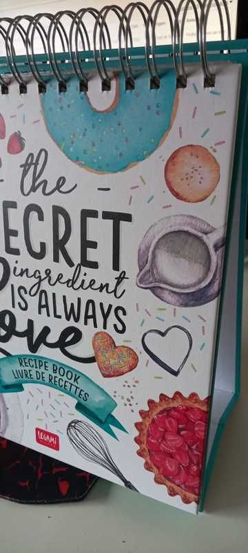 Livro receitas Legami: Secret Ingredient is always Love