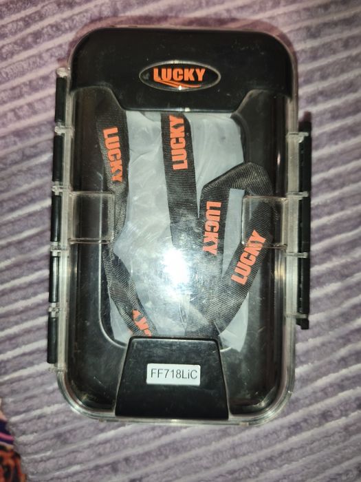 Продам карповый кораблик и эхолот.