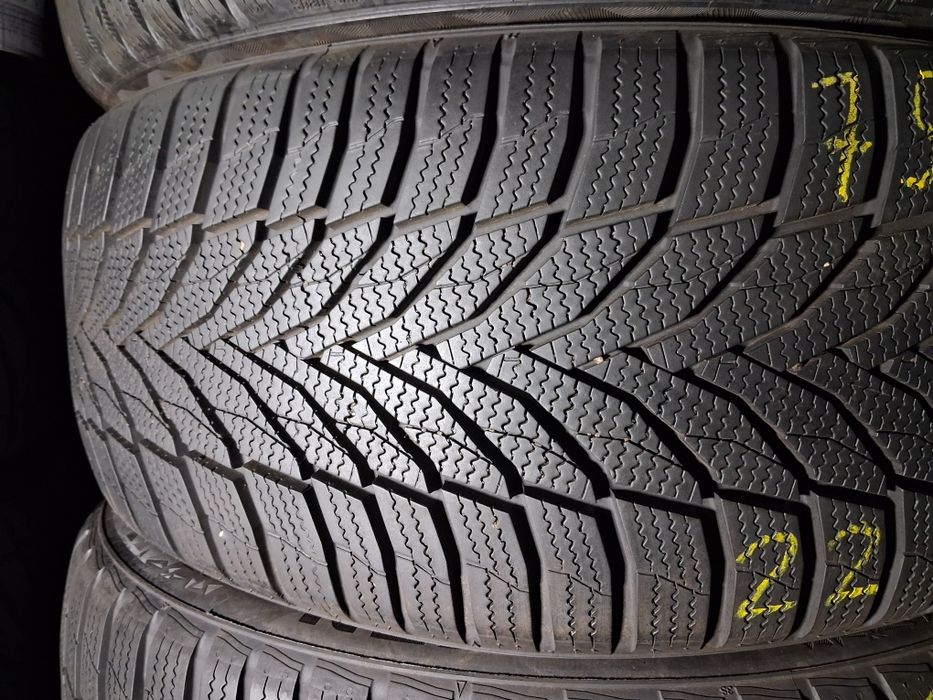235/45 R18 Nexen Winguard snow G2 шини б/в всесезонні ПАРА
