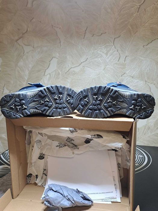 Продам дитячі утеплені черевики Outventure