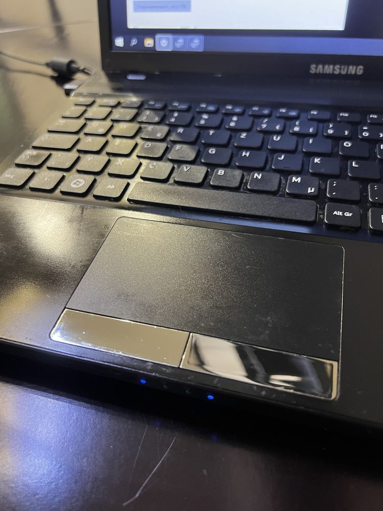 Samsung NP305V5A SSD 240 GB DDR 8 GB