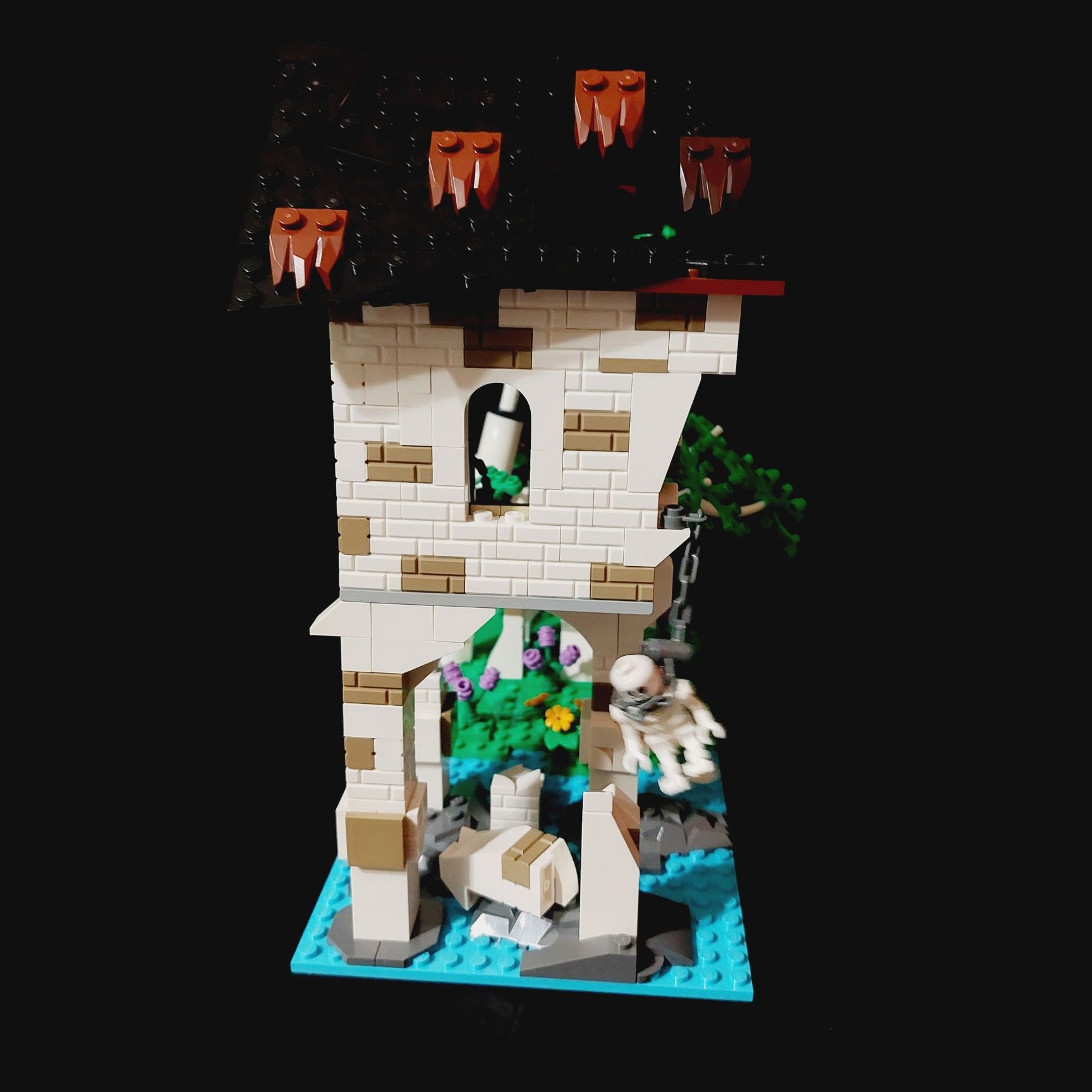 Lego Castle MOC - Ruins of Majisto house