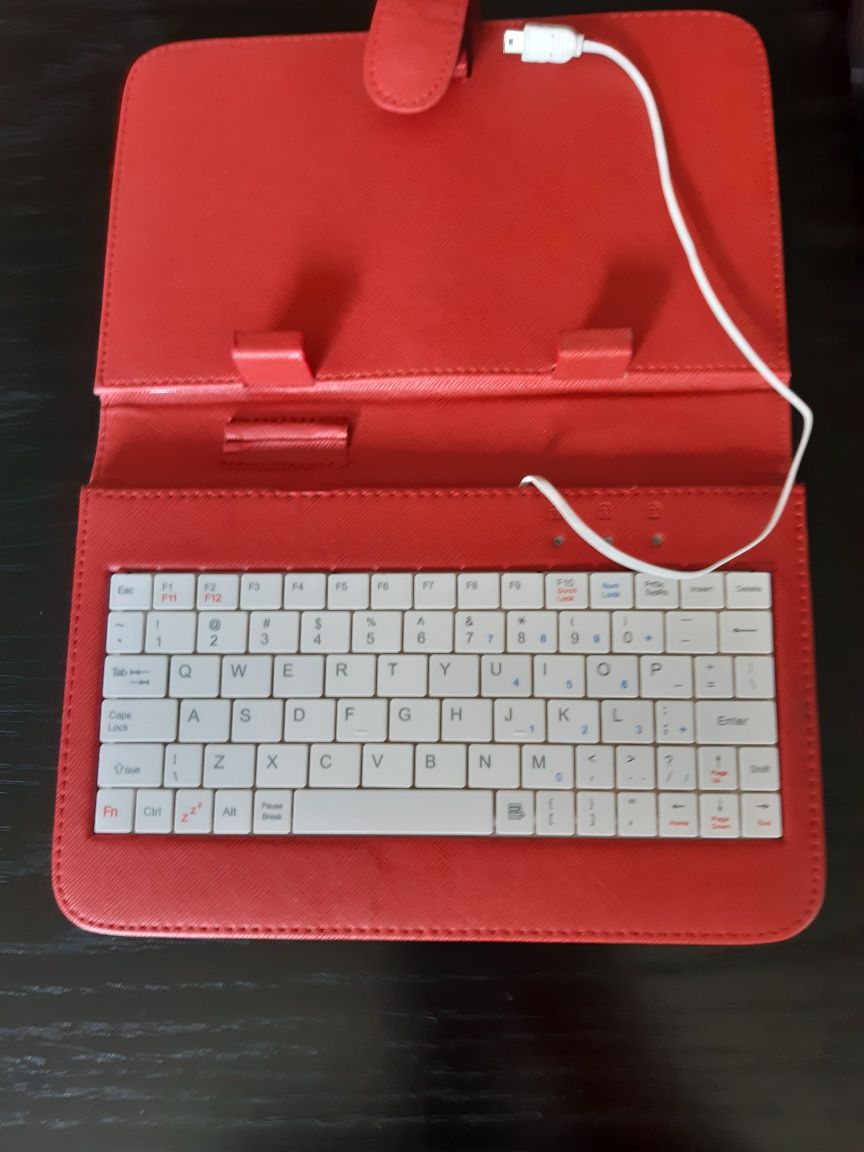 Teclado para computador ou tablet com capa. Novo. Vendo ou troco