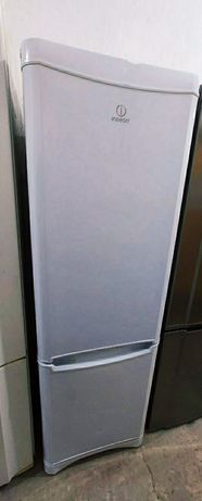 Двух камерний холодильник INDESIT sdf2  б/у доставка гарантія
