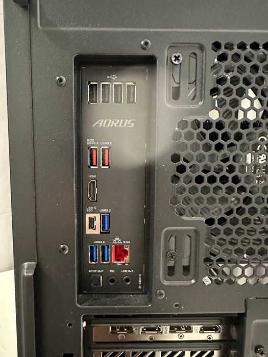Ігровий ПК преміум  Be quiet i7 13700k Z790 RAM 32gb ASUS  Thor 1200W