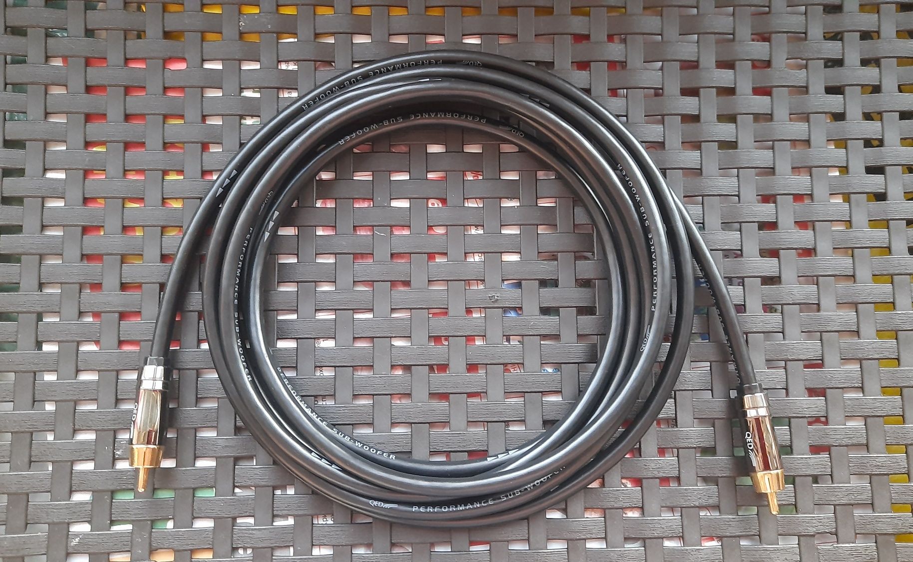 Qed Performance Subwoofer б/у кабель 3м