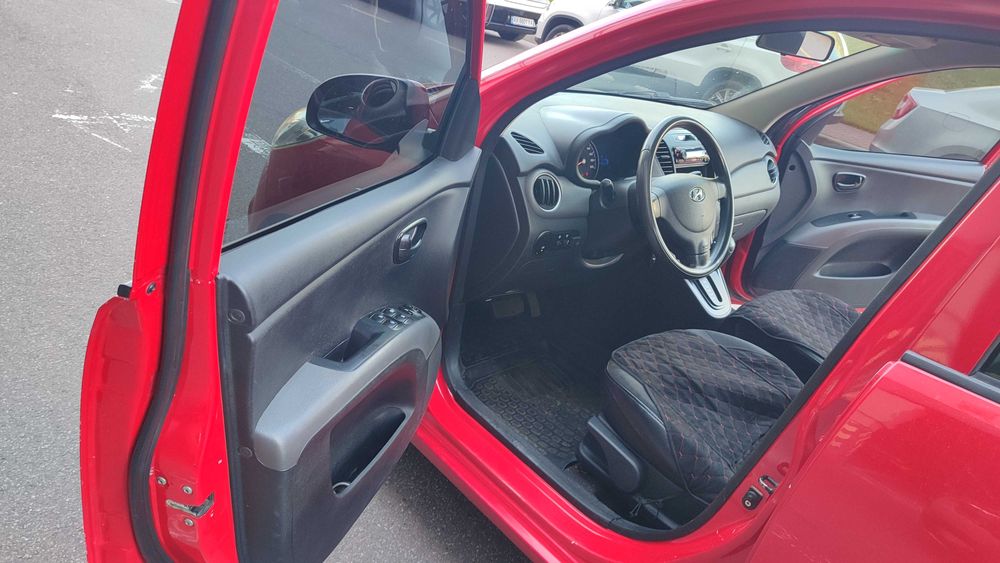 Hyundai i10 2012 Automatic
