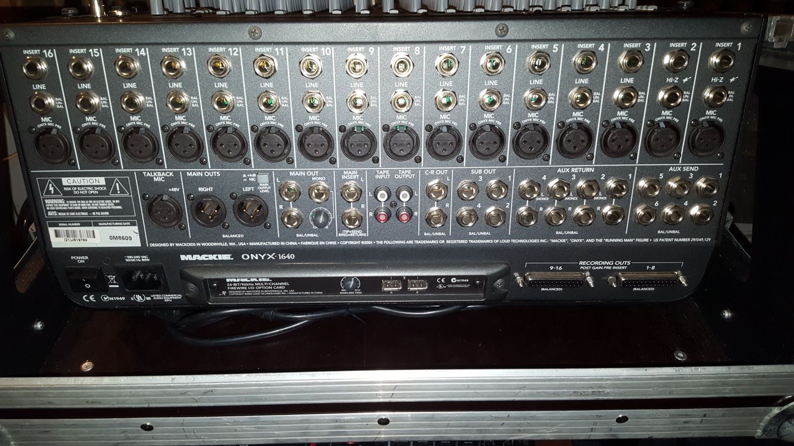 Mikser audio analogowy Mackie Onyx 1640 z kartą FireWire plus case spr
