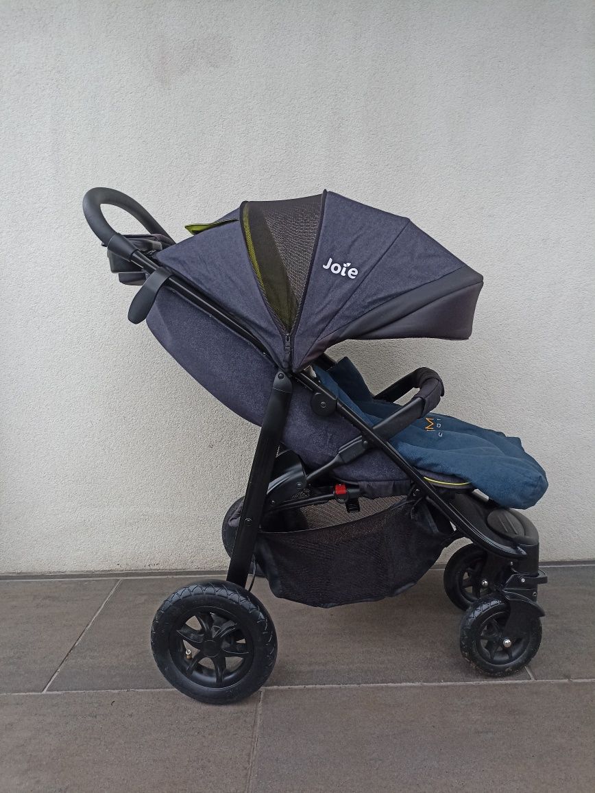 Wózek spacerowy joie litetrax 4 air