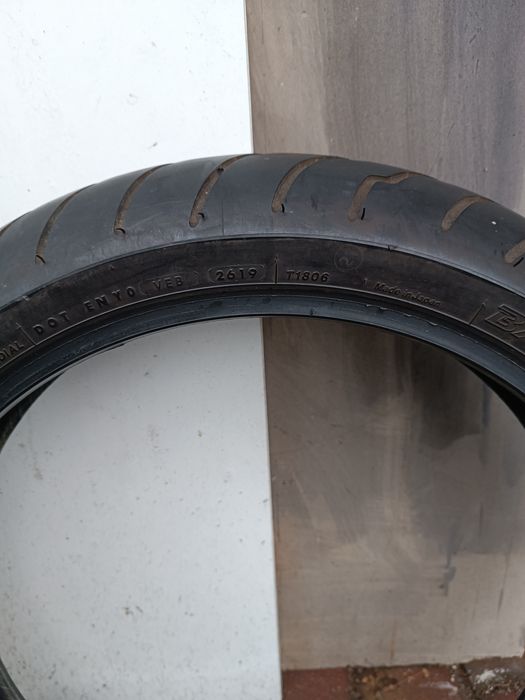 Sprzedam opony motocyklowe bridgestone