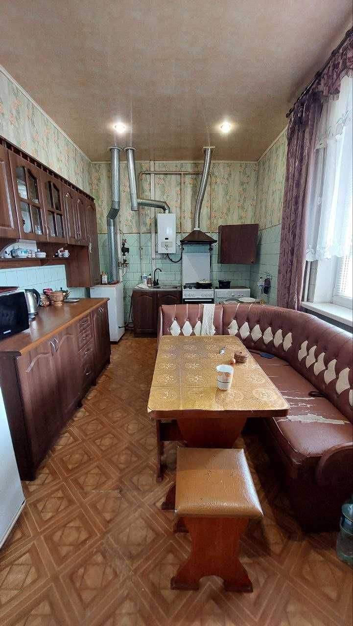 Продам будинок м. Зміїв
