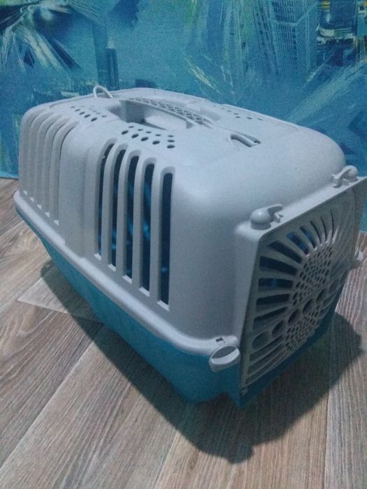 Переносна клітка для вашего домашнього питомця.