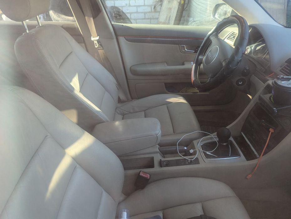 Ауді А4 1,9 дизель Свіжа загнана мот