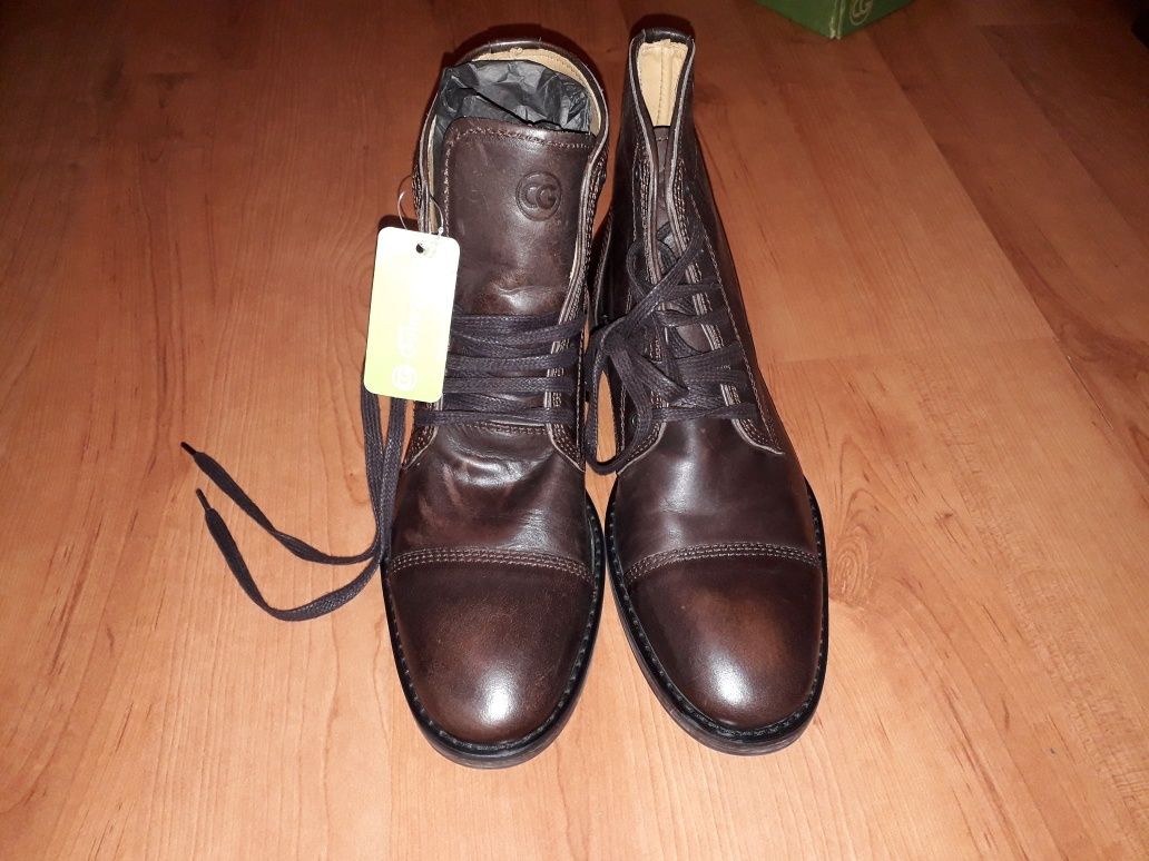 Botas homem em pele 41
