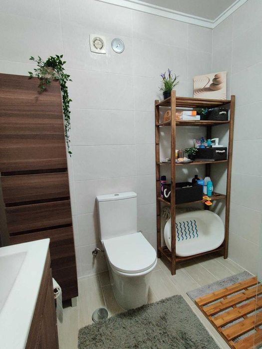 Farto do Barulho? Vende-se Sossego (com Casa T2 Incluída) em Azeitão!