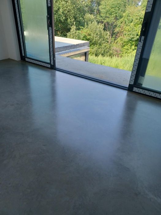 Posadzki przemyslowe,szczotkowane,zacierane na gladko ,mycie kostki