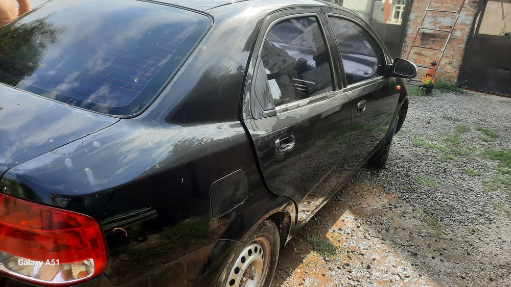 Chevrolet aveo ls кузовні деталі Chevrolet aveo ls кузовні деталі