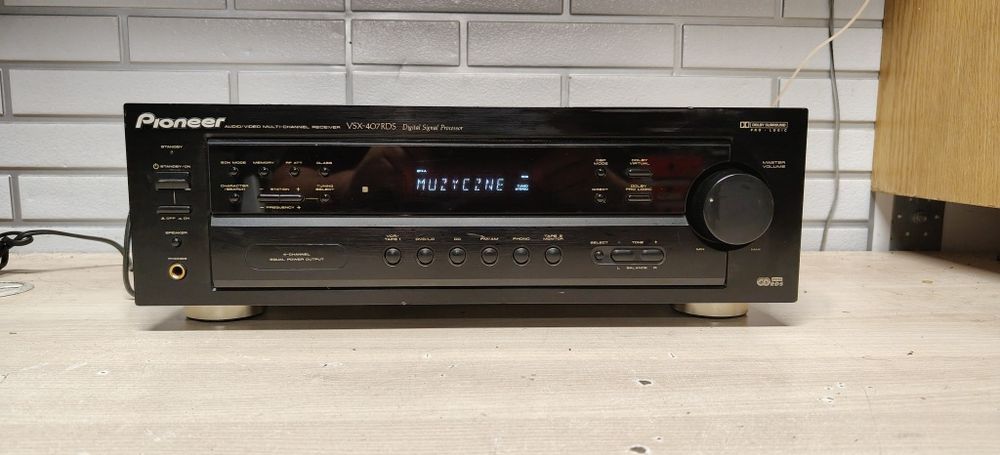 Amplituner PIONEER VSX-407rds.
