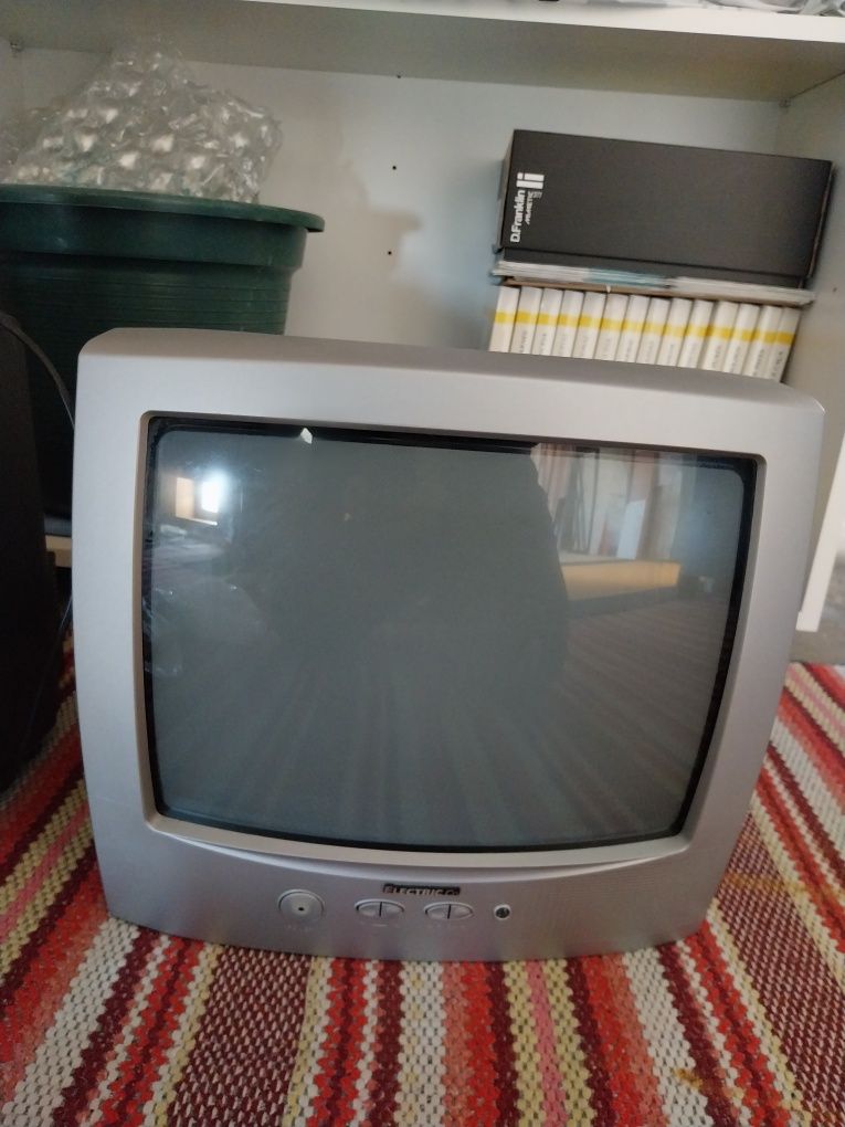 Televisão tv usada