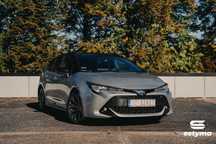 Wynajem samochodu, wypożyczalnia samochodów Estyma - Toyota Corolla