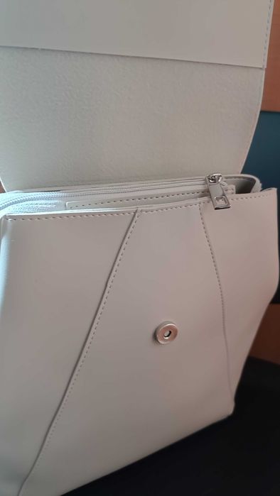 Жіночий рюкзак Luche Rino