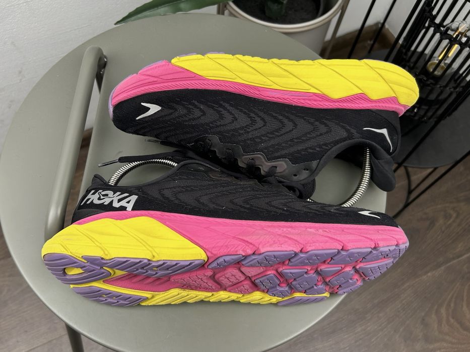 Оригінал! Кросівки Hoka Arahi 6 42 розмір М05933