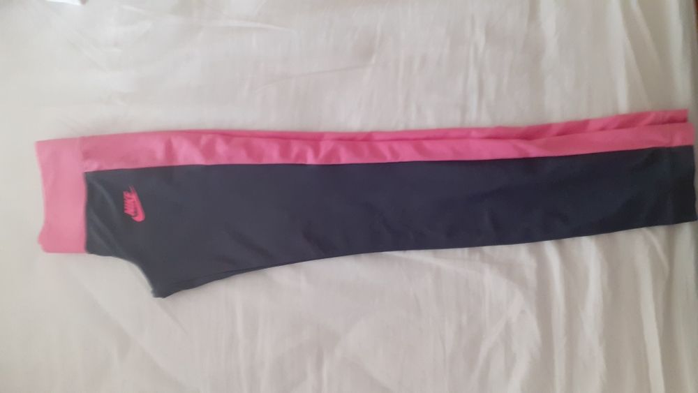 Leggings de varias cores e varias marcas praticamente novas.