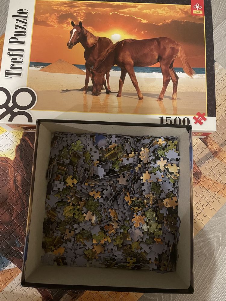 Puzzle 1500 elementów i 1000 duże opakowania