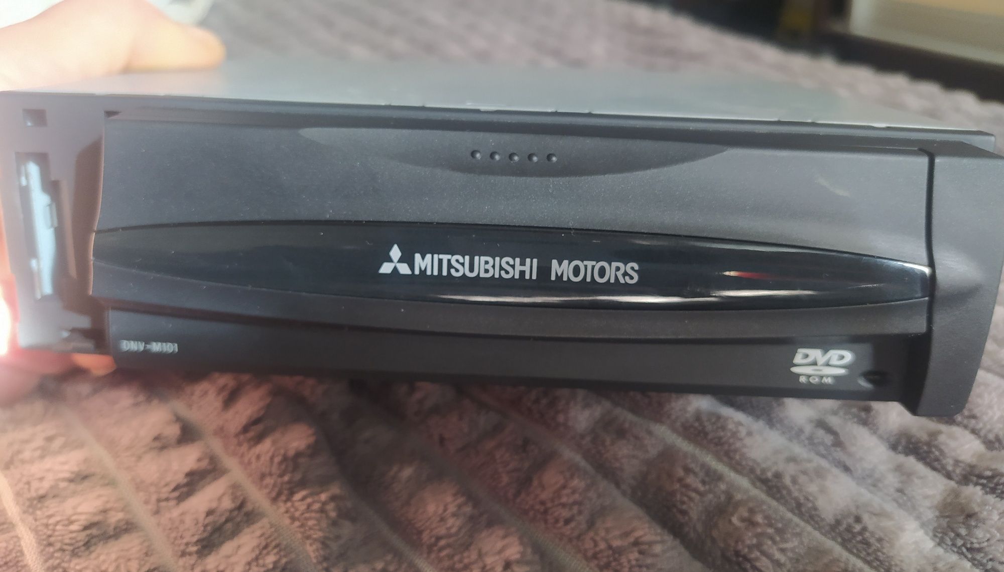 DVD програвач Mitsubishi Galant 2012р