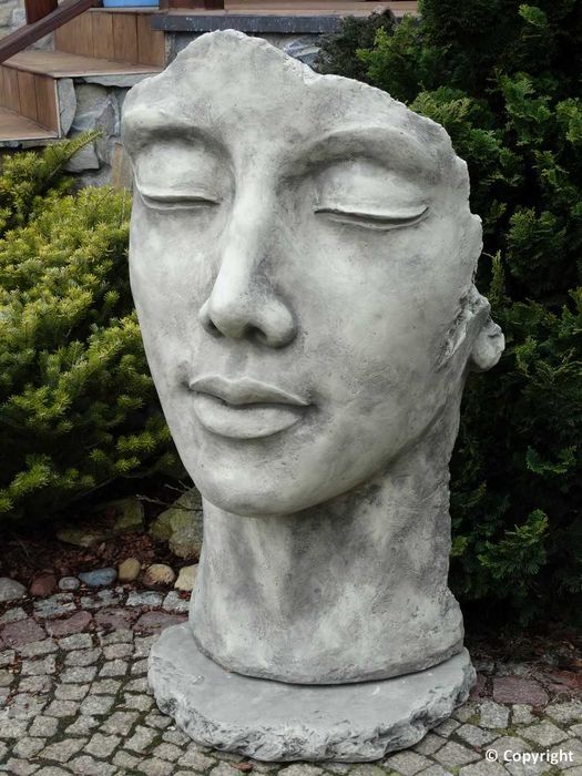 Figury betonowe "Podwójne Milczenie" HIT SEZONU!