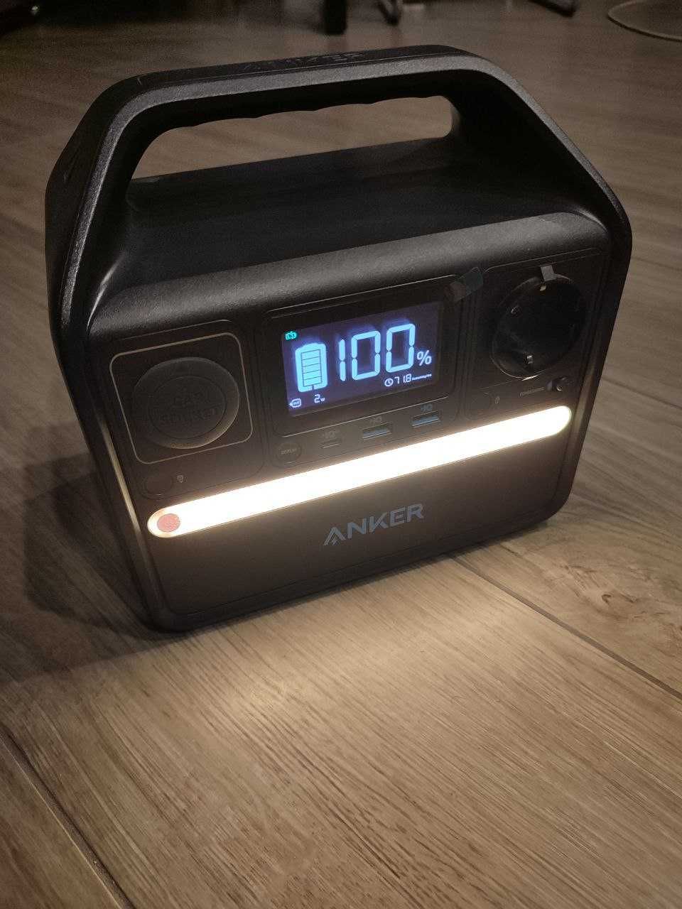 Зарядна станція ANKER 521 PowerHouse