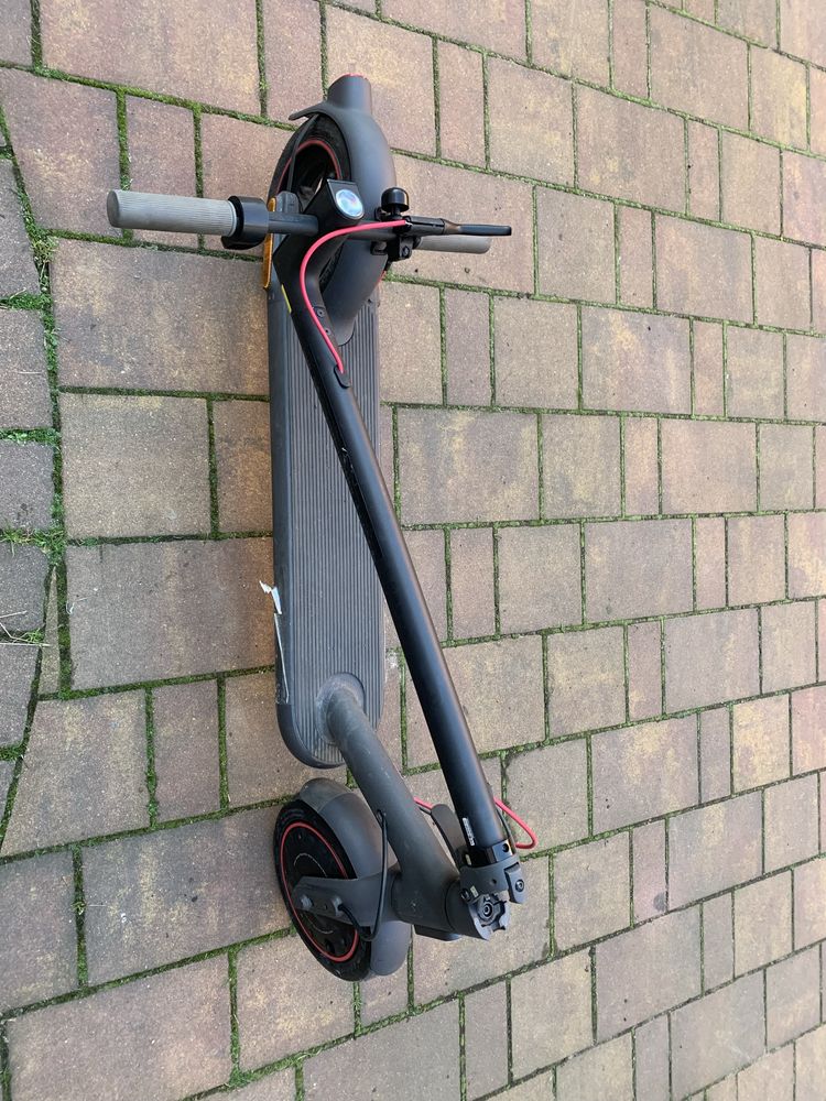 Xiaomi 4 pro Hulajnoga elektryczna scooter 10 cali 20km/h