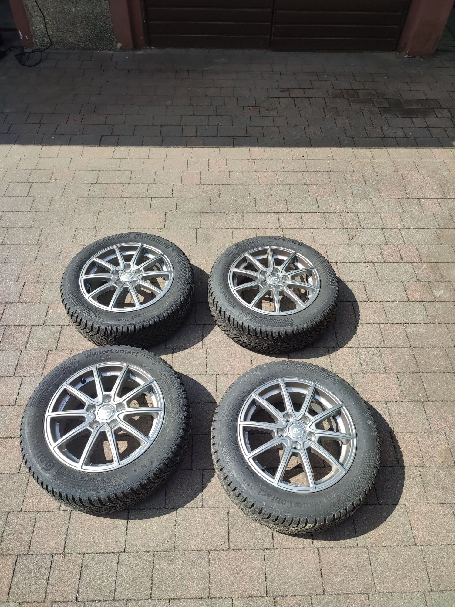 4x Koła zimowe 5x112 205/55 R16