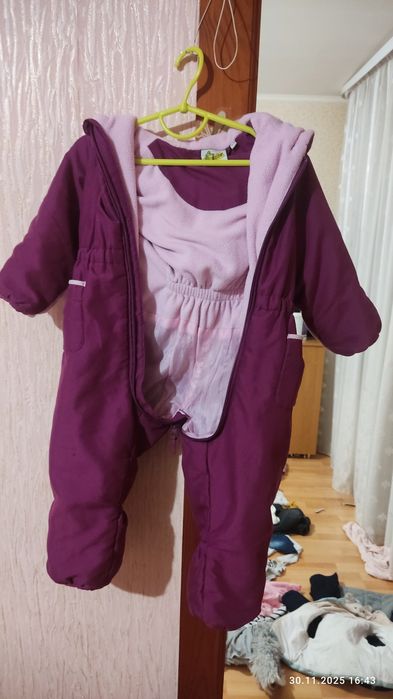 Комбінезони дитячі, на дівчинку 9 міс -1,5-2 роки.