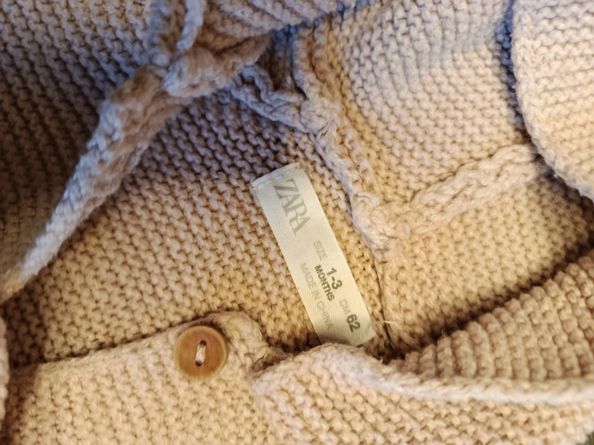 Paka ubranka dla dziewczynki body spodnie legginsy sweter
