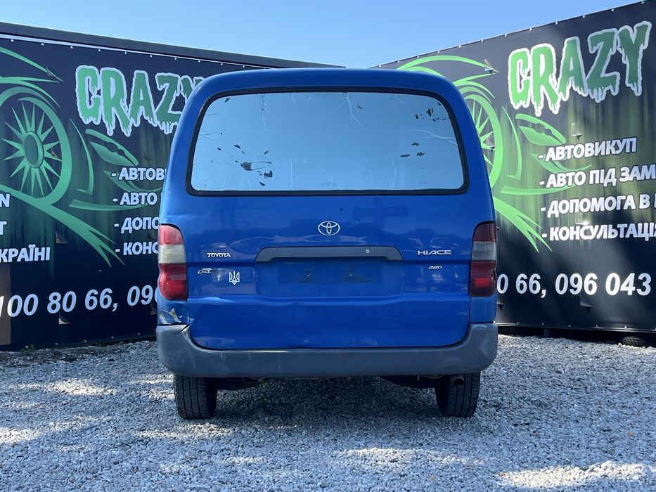 Toyota HiAce (2.5 дизель )