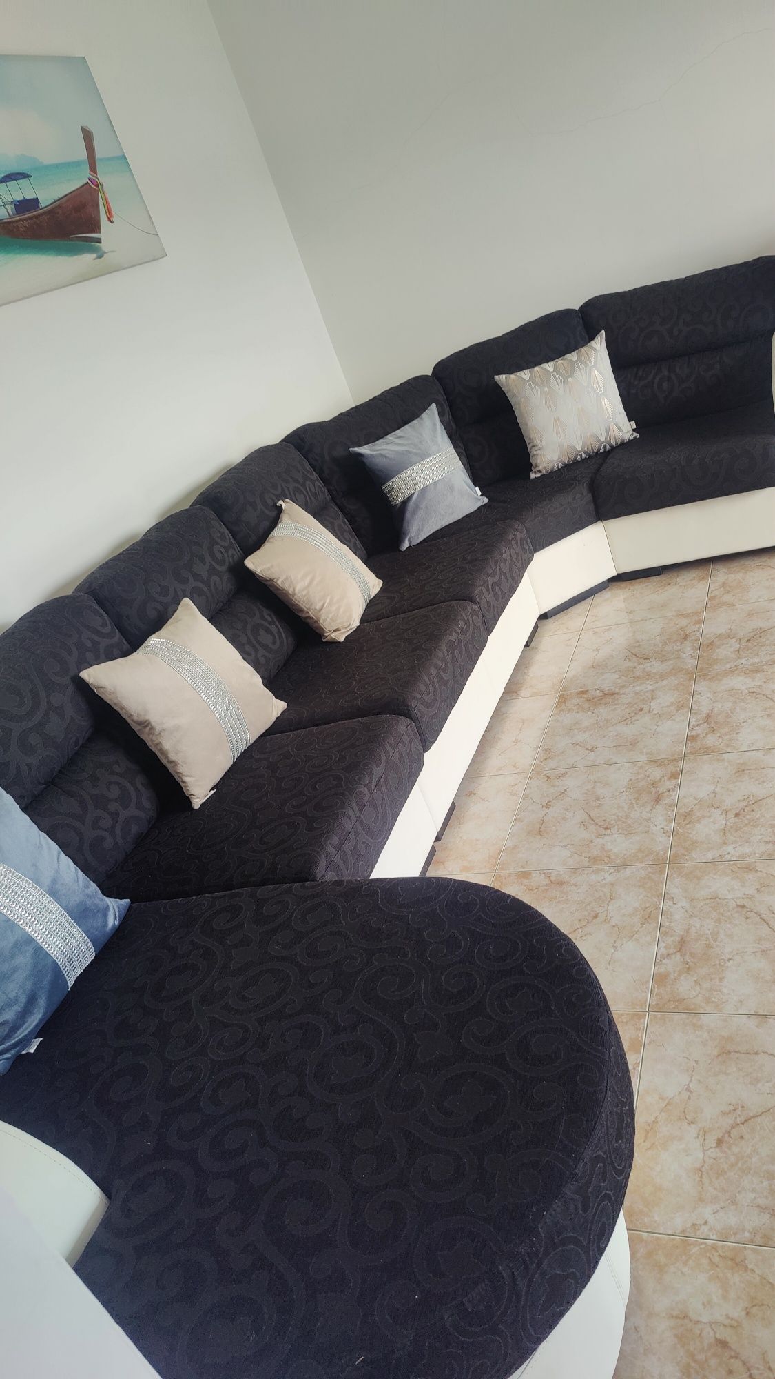Vende sofá como novo as almofadas são de oferta