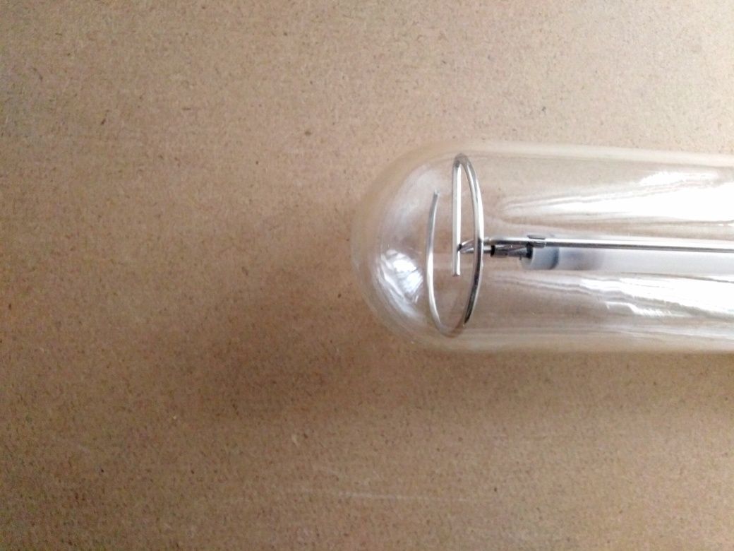 Wysokoprężna lampa sodowa WLS250TC