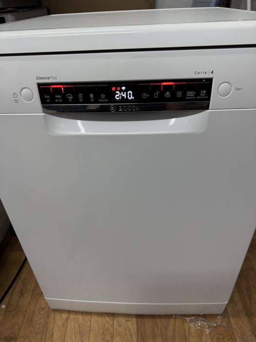 Посудомийна машина Bosch Home conect SMS4EVW08E