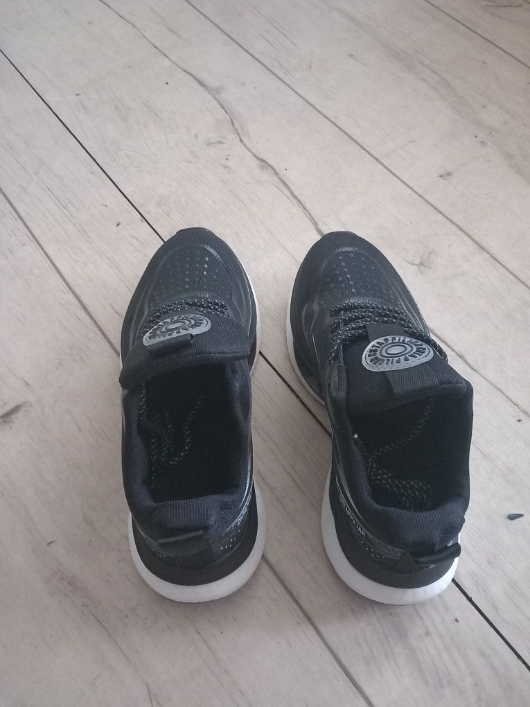 Buty meskie adidasy